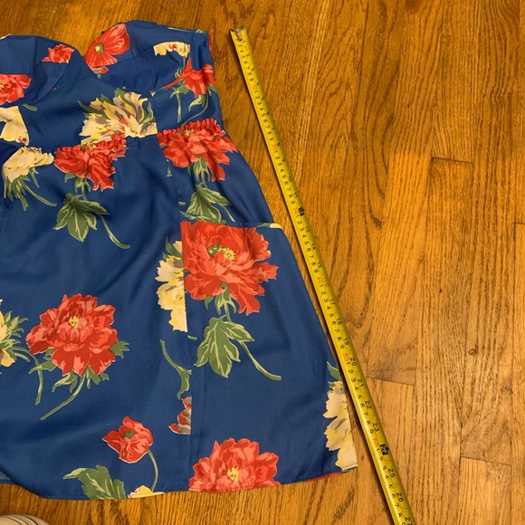 American Eagle Outfitters blue flowery dress - Picture 8 of 8